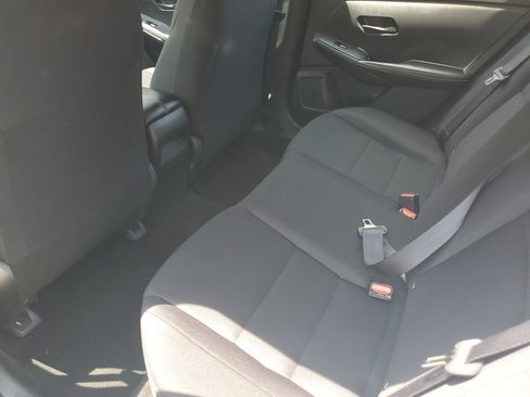 Used 2025 Nissan Sentra S FWD image 28