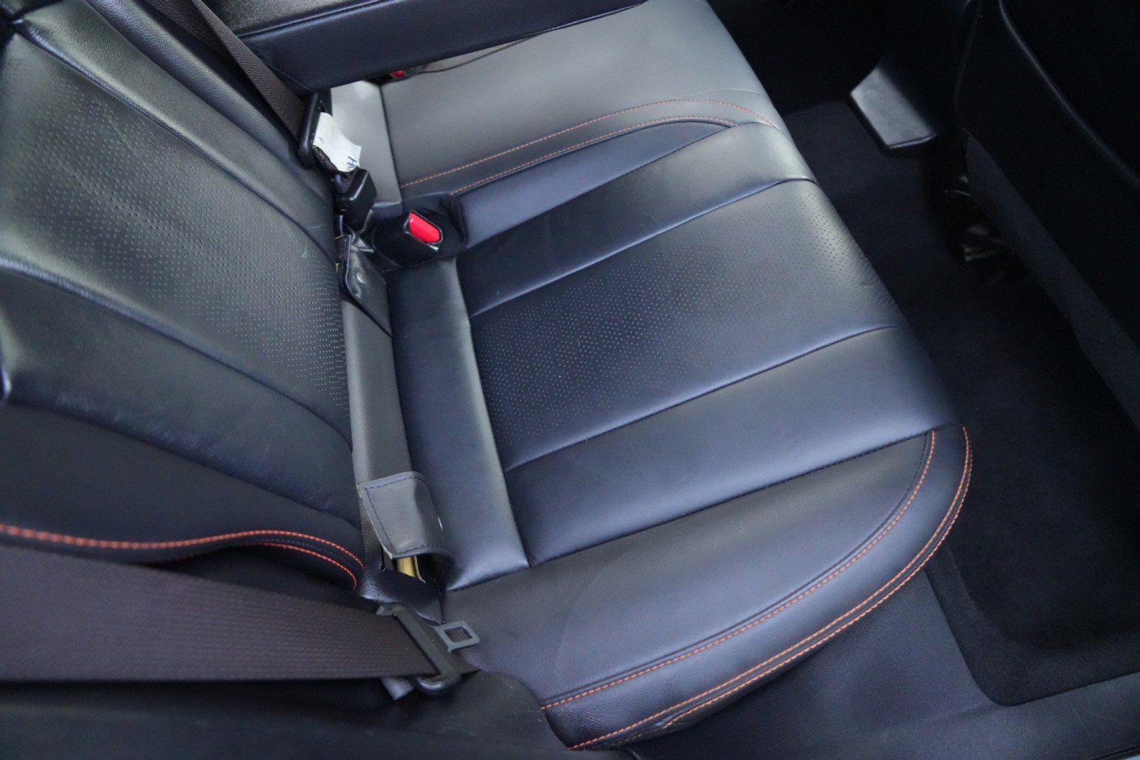 Used 2019 Subaru Crosstrek 2.0i Limited w/ Moonroof Package w/Navigation AWD/4WD image 36