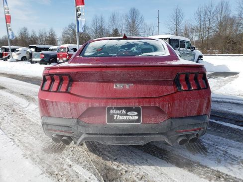 Used 2024 Ford Mustang GT Premium image 6