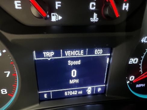 Used 2022 Chevrolet Malibu LT image 36