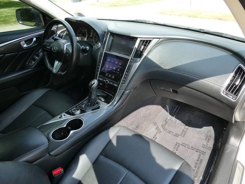 Used 2018 INFINITI Q50 Pure AWD/4WD image 28