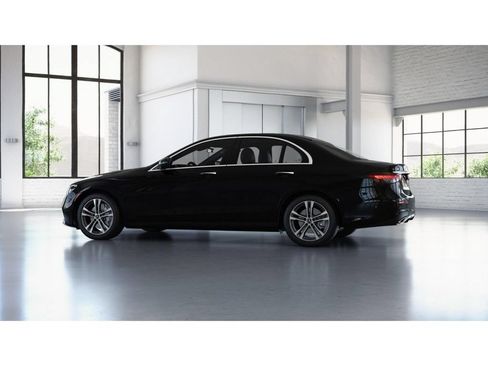 Certified 2023 Mercedes-Benz E 350 4MATIC Sedan image 33