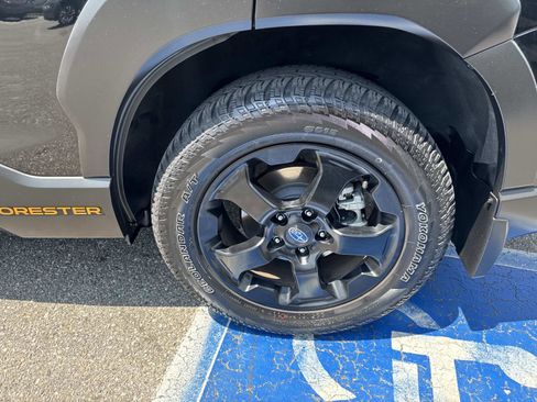 Certified 2023 Subaru Forester Wilderness AWD/4WD image 8