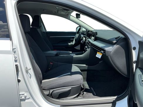 New 2026 Hyundai Sonata SEL FWD image 8