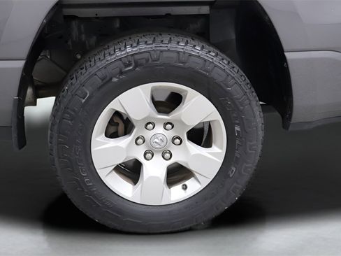 Used 2021 RAM 1500 Big Horn image 30