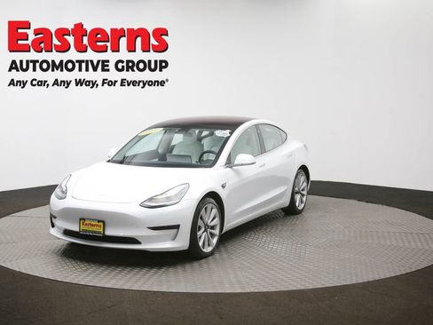 Used 2018 Tesla Model 3 Long Range image 52