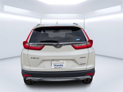Used 2017 Honda CR-V Touring image 5