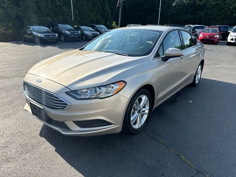 Used 2018 Ford Fusion S FWD image 7