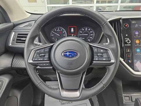 Used 2025 Subaru Ascent Premium w/ Premium Package image 21