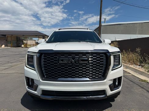 Used 2024 GMC Yukon XL Denali Ultimate AWD/4WD image 8