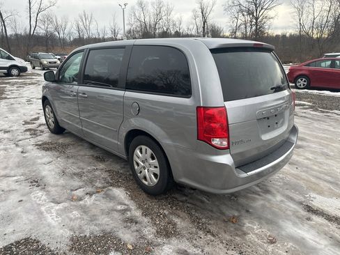 Used 2017 Dodge Grand Caravan SE w/ Power Window Group image 3