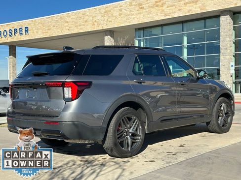 Used 2025 Ford Explorer ST-Line w/ ST-Line Street Pack image 22