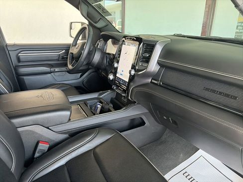 Used 2024 RAM 1500 Limited image 6