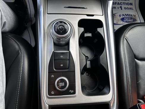 Certified 2024 Ford Explorer XLT w/ Equipment Group 202A image 17