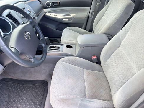 Used 2007 Toyota Tacoma 4x4 Access Cab V6 image 4