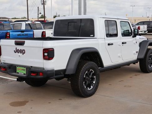 New 2026 Jeep Gladiator Rubicon w/ Safety Group AWD/4WD image 6
