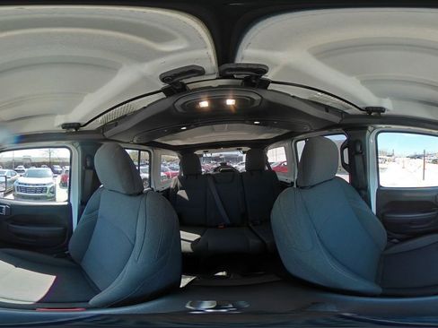 Used 2025 Jeep Wrangler Unlimited Sport AWD/4WD image 43