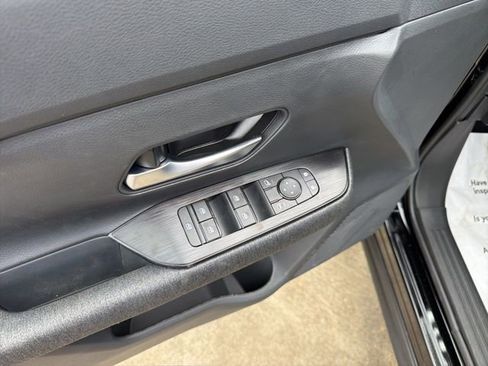 New 2026 Nissan Kicks SV image 11