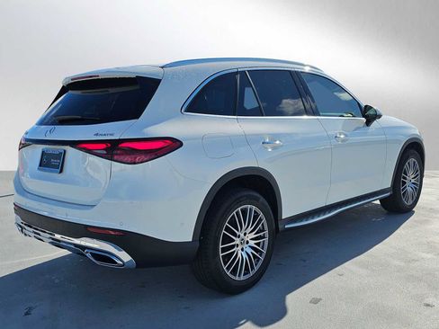 New 2026 Mercedes-Benz GLC 300 4MATIC image 3