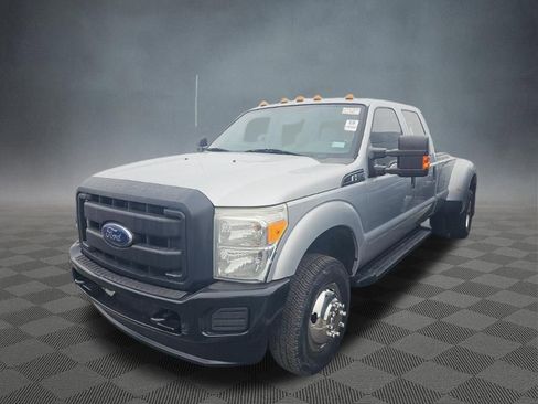 Used 2015 Ford F350 XL w/ Power Equipment Group image 5