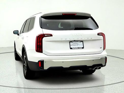 Used 2024 Kia Telluride S w/ S Sunroof Package AWD/4WD image 6
