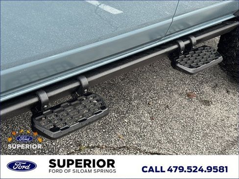 Used 2023 Ford Bronco Everglades image 15