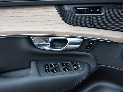 New 2026 Volvo XC90 B6 Plus w/ Protection Package image 31