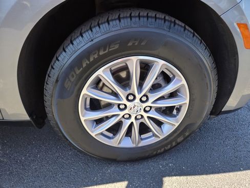 Used 2023 Buick Enclave Essence w/ LPO, Floor Liner Package AWD/4WD image 44