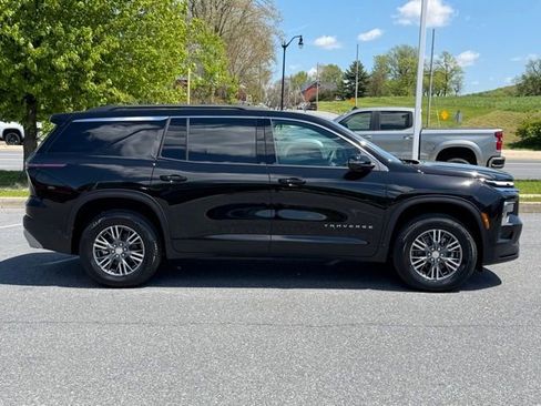 New 2026 Chevrolet Traverse LT AWD/4WD image 14