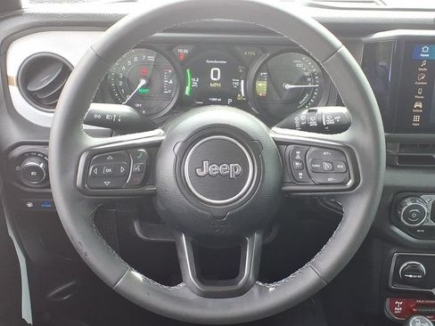 Used 2025 Jeep Wrangler Unlimited Sport S 4xe AWD/4WD image 30