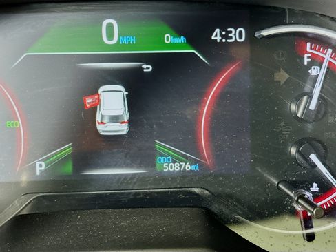 Used 2024 Toyota RAV4 LE FWD image 16