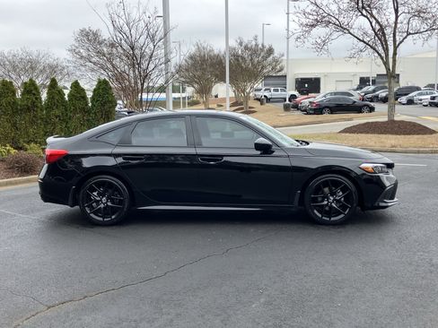 Used 2023 Honda Civic Sport image 11