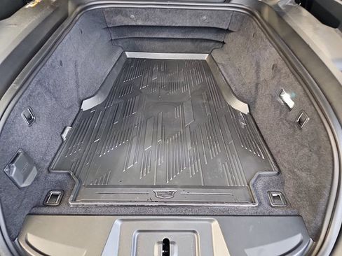 Used 2026 Cadillac Escalade IQ Sport 1 w/ LPO, ONYX Package image 34