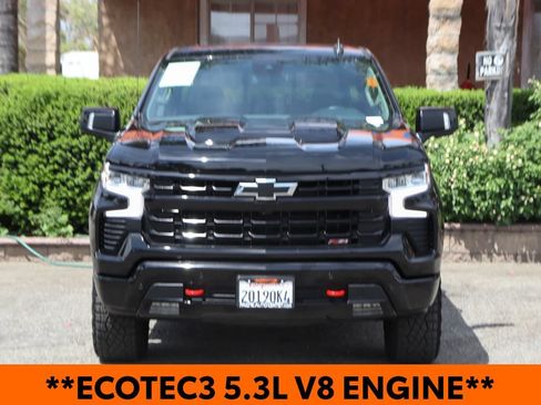 Used 2026 Chevrolet Silverado 1500 LT Trail Boss w/ LT Trail Boss Premium Package AWD/4WD image 3