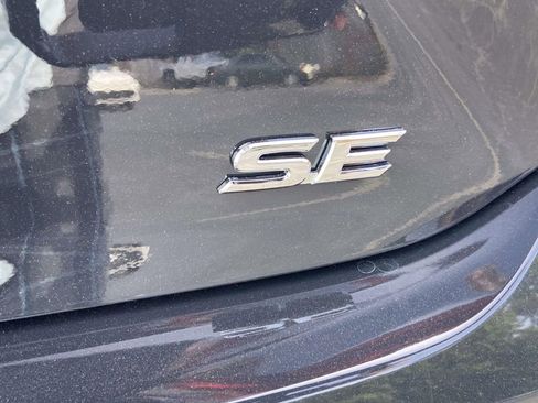 New 2026 Toyota Camry SE image 12