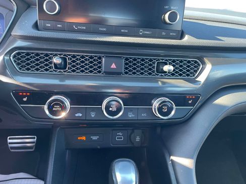 Used 2023 Acura Integra A-Spec image 25