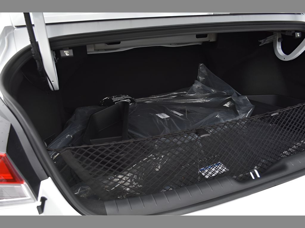 New 2026 Hyundai Elantra SE FWD image 13