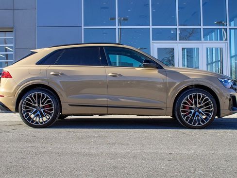 Used 2025 Audi SQ8 Prestige image 4