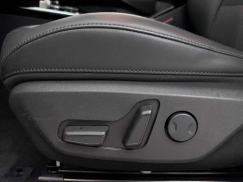 Certified 2023 Kia Niro Wind FWD image 26