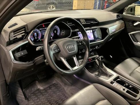 Used 2021 Audi Q3 2.0T Premium Plus w/ Premium Plus Package AWD/4WD image 14