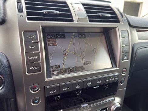 Used 2019 Lexus GX 460 Premium AWD/4WD image 14