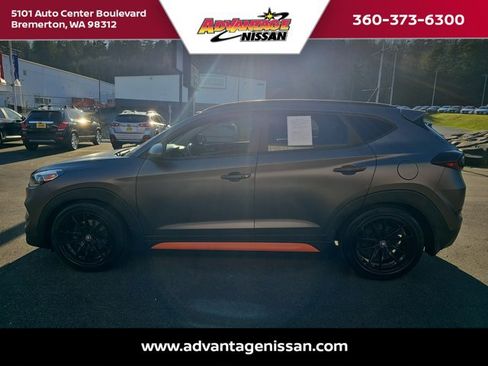 Used 2016 Hyundai Tucson Sport image 2