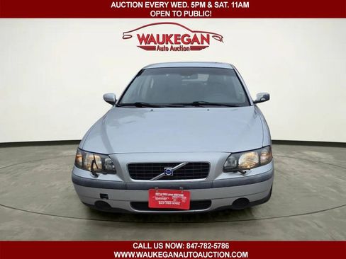 Used 2004 Volvo S60 2.4 FWD image 2