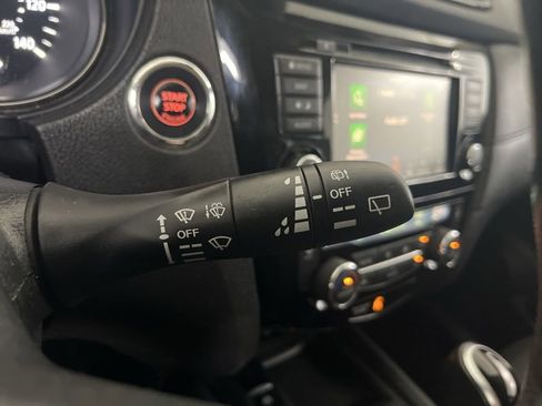 Used 2019 Nissan Rogue SV w/ Premium Package AWD/4WD image 61