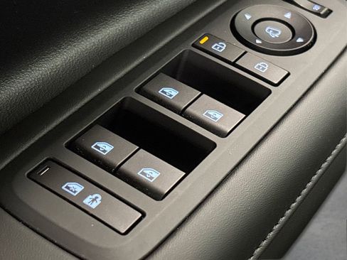 Used 2026 Hyundai Santa Fe Calligraphy image 32