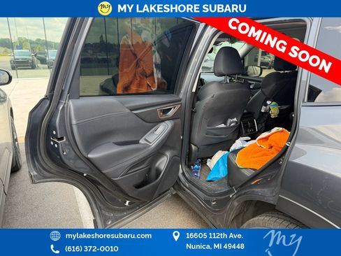 Used 2020 Subaru Forester Premium AWD/4WD image 8