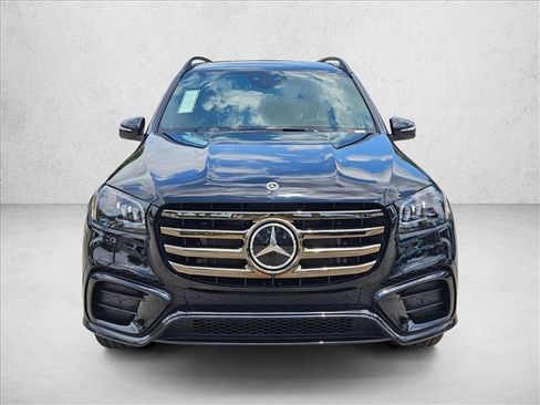 New 2026 Mercedes-Benz GLS 450 4MATIC image 6