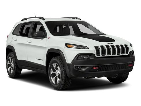 Certified 2018 Jeep Cherokee Trailhawk w/ Comfort/Convenience Group AWD/4WD image 6