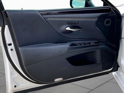 Used 2020 Lexus ES 350 w/ Premium Package FWD image 22