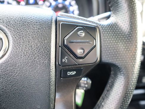 Used 2017 Toyota 4Runner TRD Off-Road w/ Convenience Package image 33